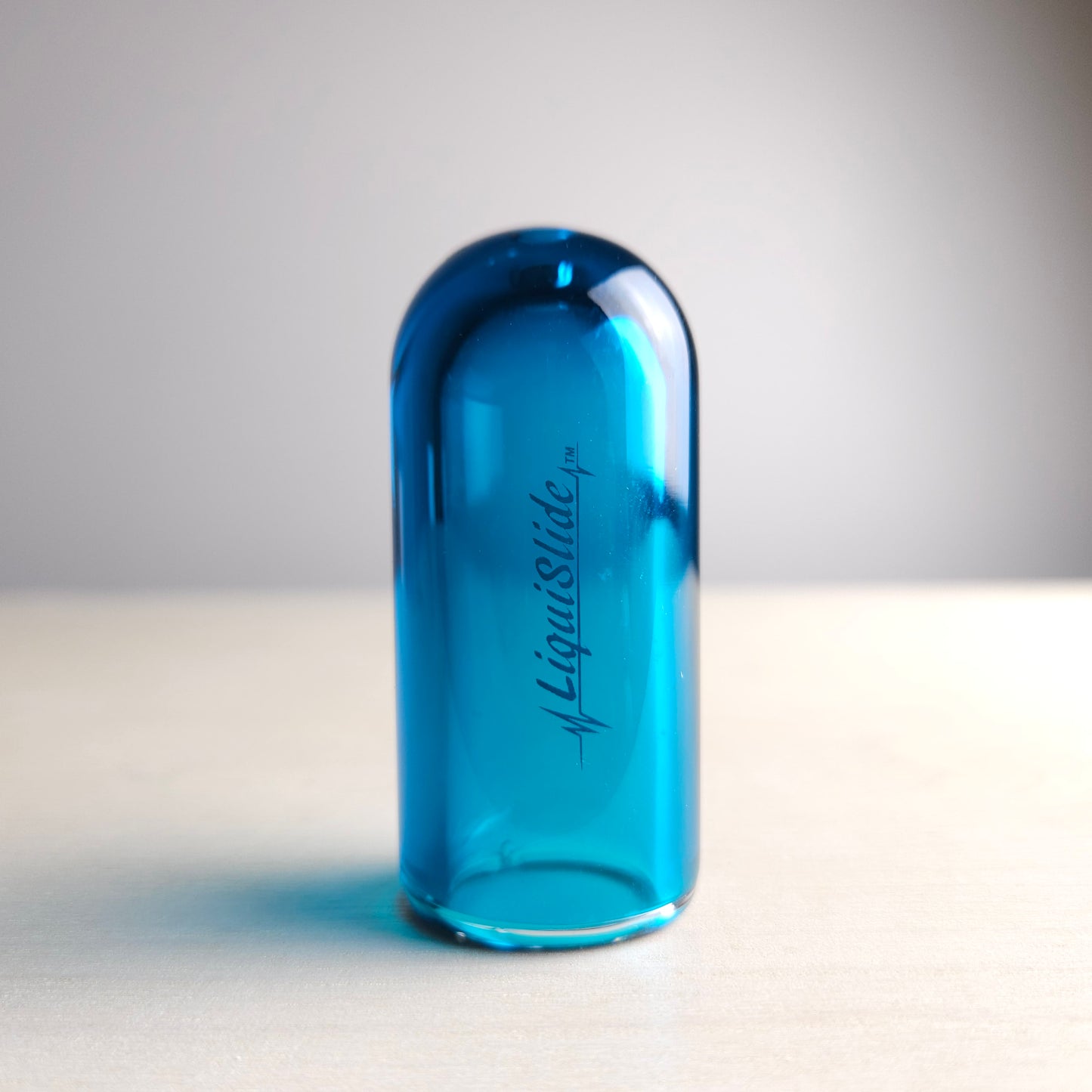 The LiquiSlide - Pinky - Deep Blue - Liquislide